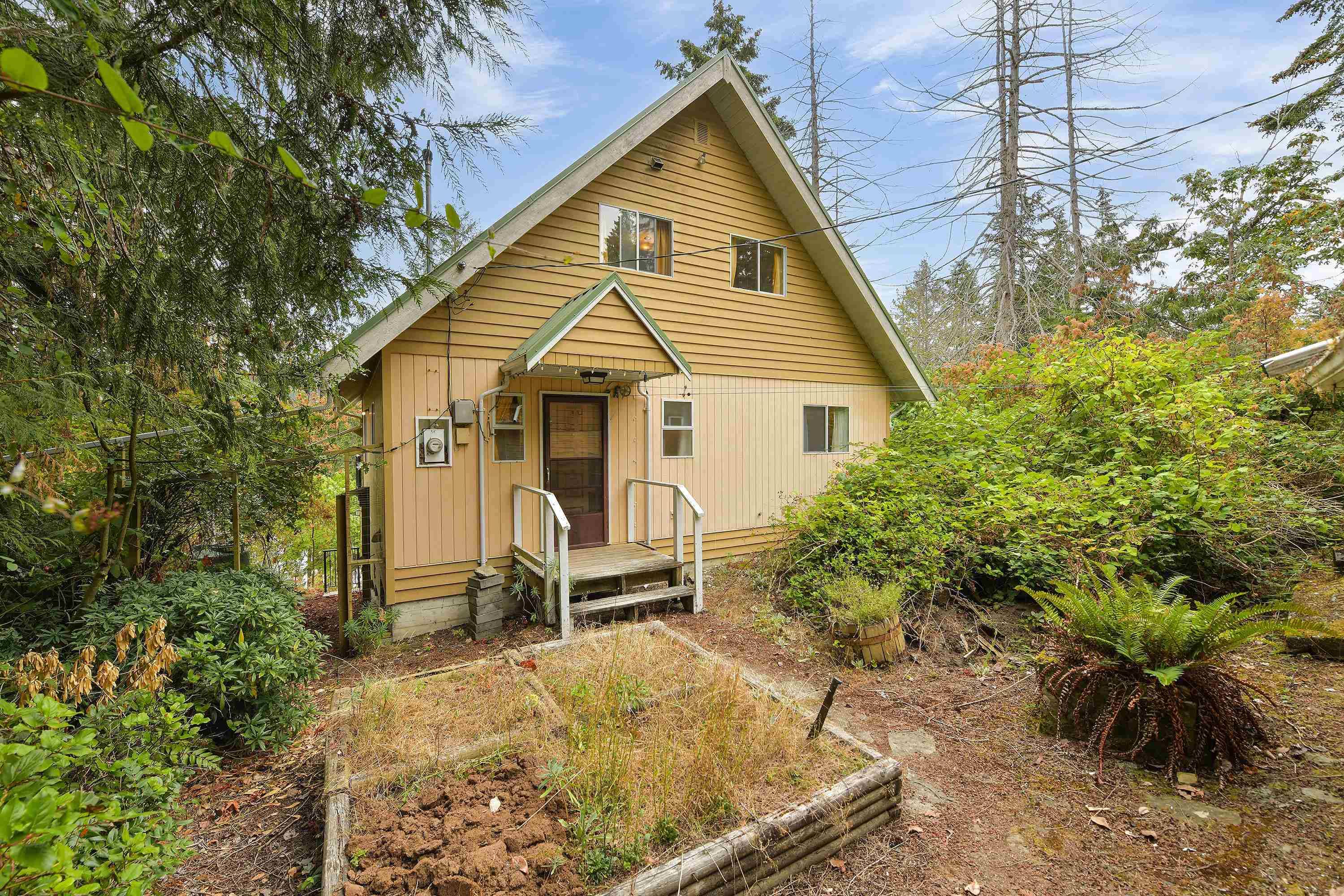 223 Mariners WAY, Mayne Island, BC V0N 2J2