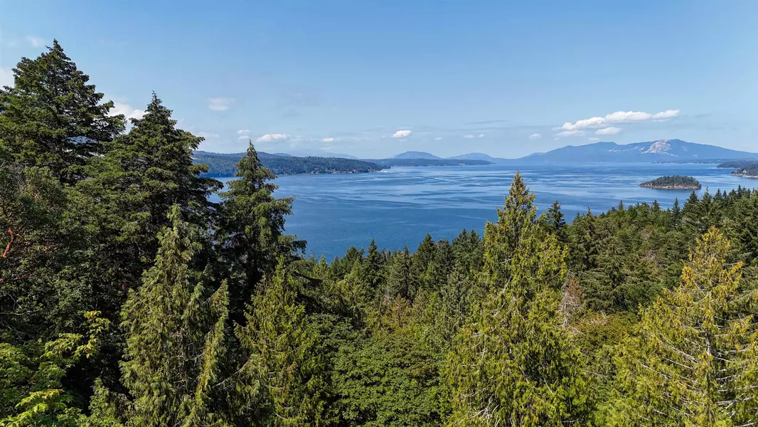 LOT 4 Willis Point RD, No City Value, BC V9E 2A2