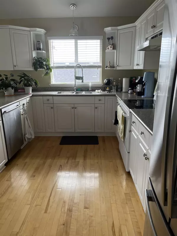 Mission, BC V2V 6Z7,8381 Casselman CRES