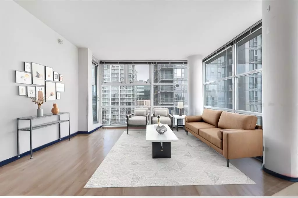 Vancouver, BC V6B 1T8,111 W Georgia ST #1806