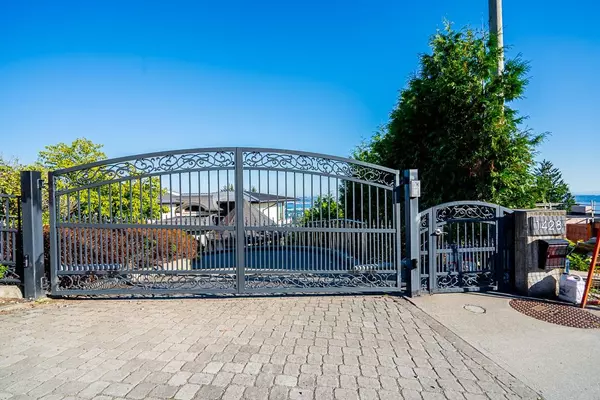 1428 Sandhurst PL, West Vancouver, BC V7S 2P3