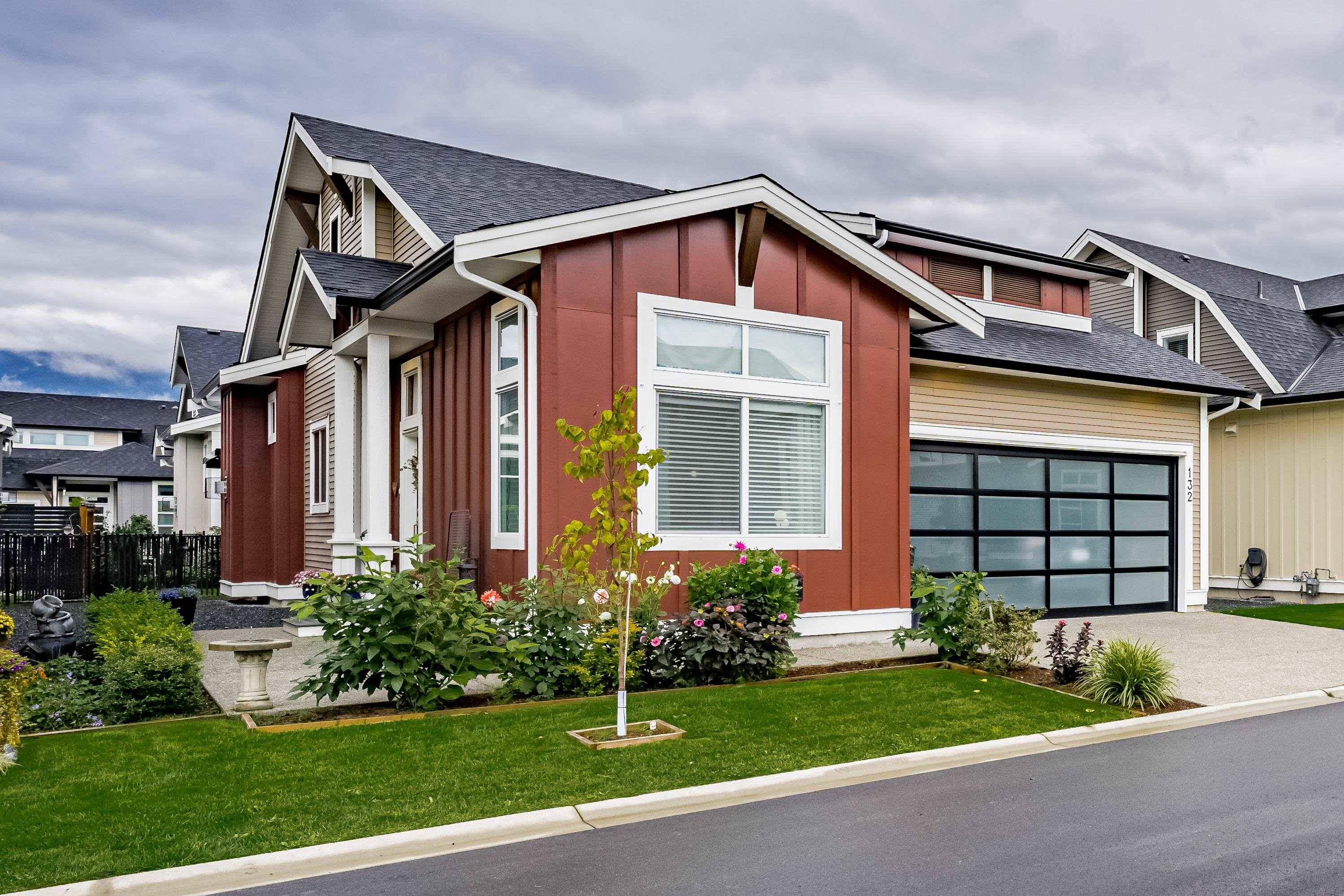 46213 Hakweles RD #132, Chilliwack, BC V4Z 0C6