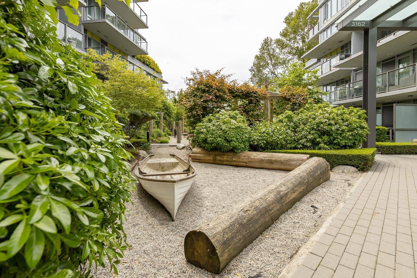 Vancouver, BC V5S 0B8,3168 Riverwalk AVE #103