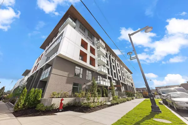 10828 139a Street ST #W108, Surrey, BC V3R 3E5