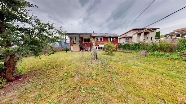 7474 Cariboo RD, Burnaby, BC V3N 4A7