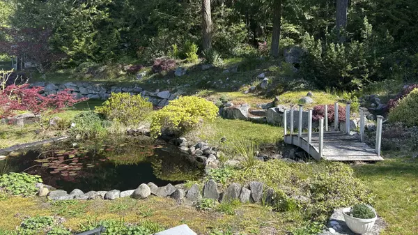 Gibsons, BC V0N 1V7,1270 Reed RD