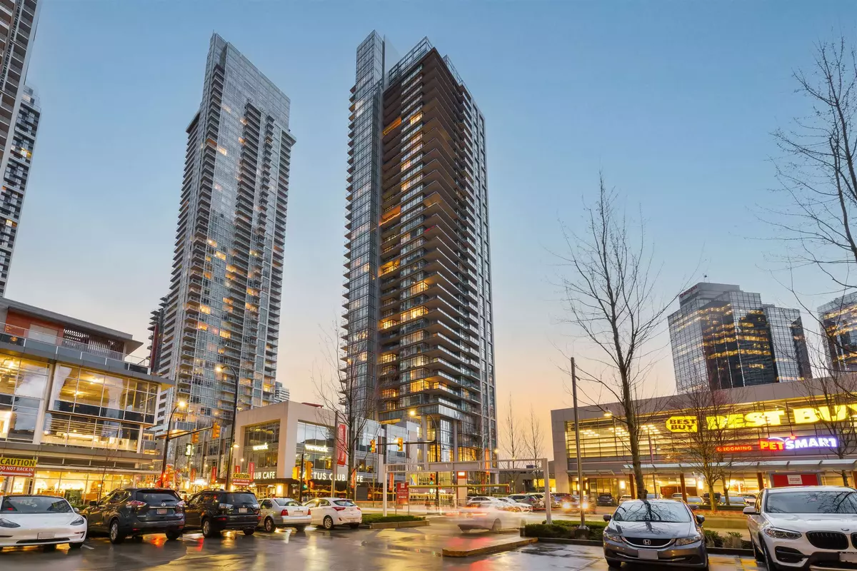 Burnaby, BC V5H 0H4,6098 Station ST #3501