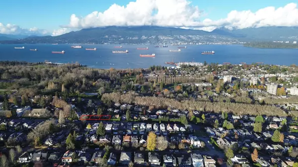 Vancouver, BC V6R 2G9,3983 W 10th AVE