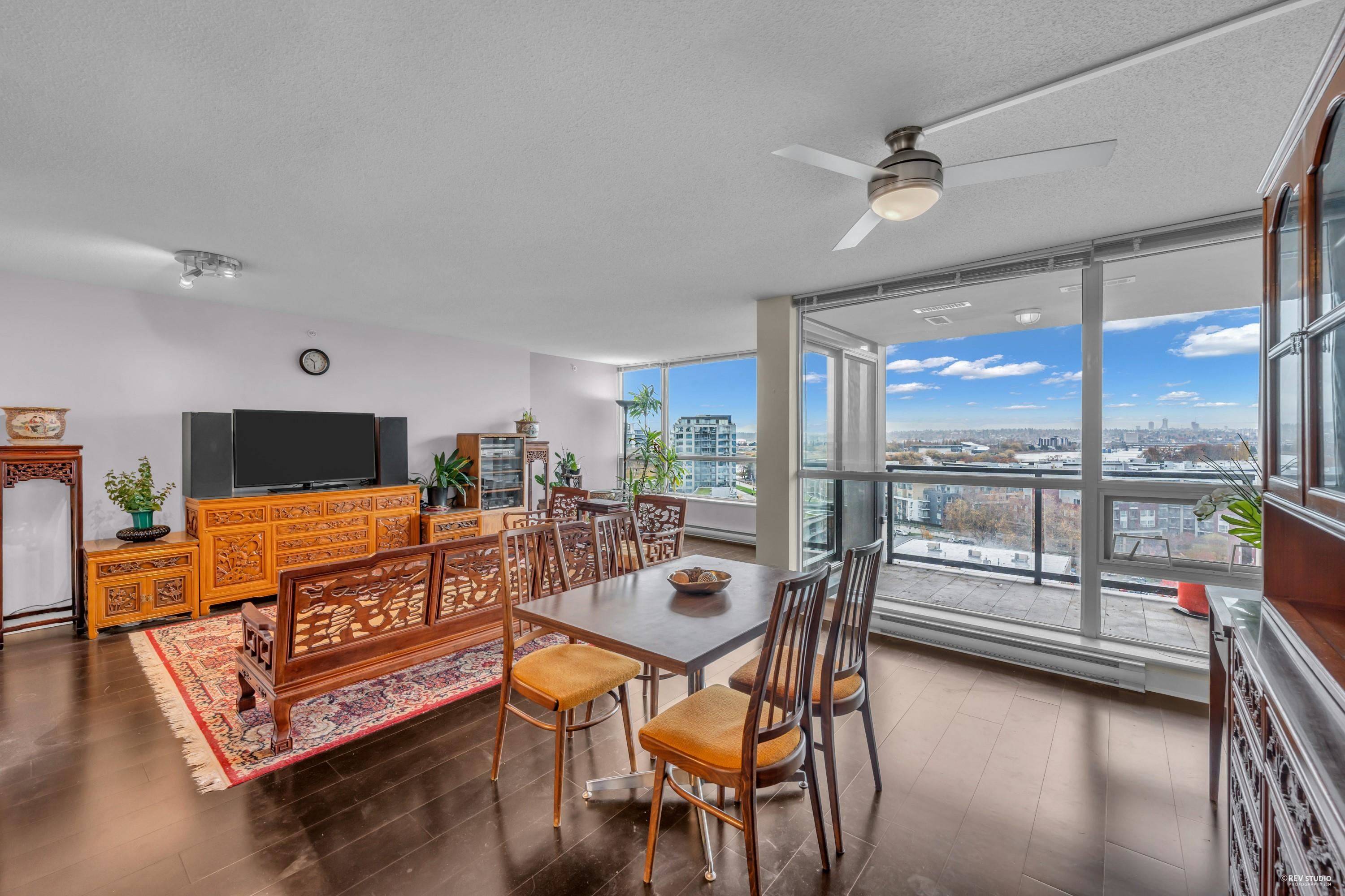 Richmond, BC V6X 4L1,7575 Alderbridge WAY #1602