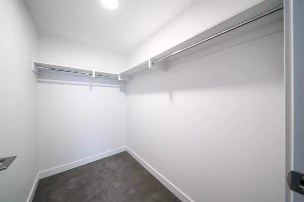 Richmond, BC V6X 0V3,8155 Capstan WAY #702