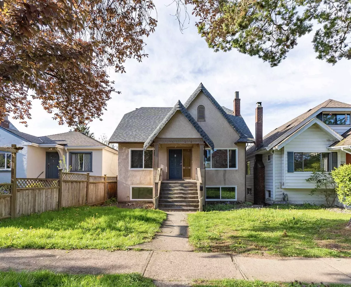 Vancouver, BC V6S 1E9,3727 W 20th AVE