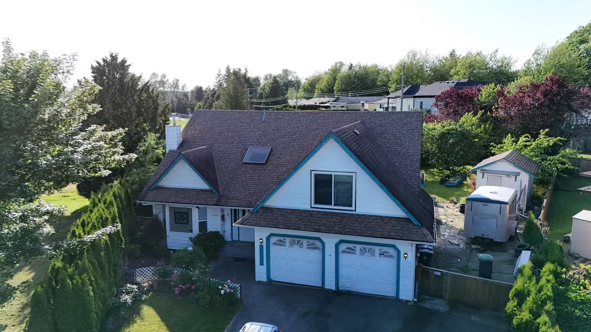 Surrey, BC V3R 8B2,14505 89 AVE