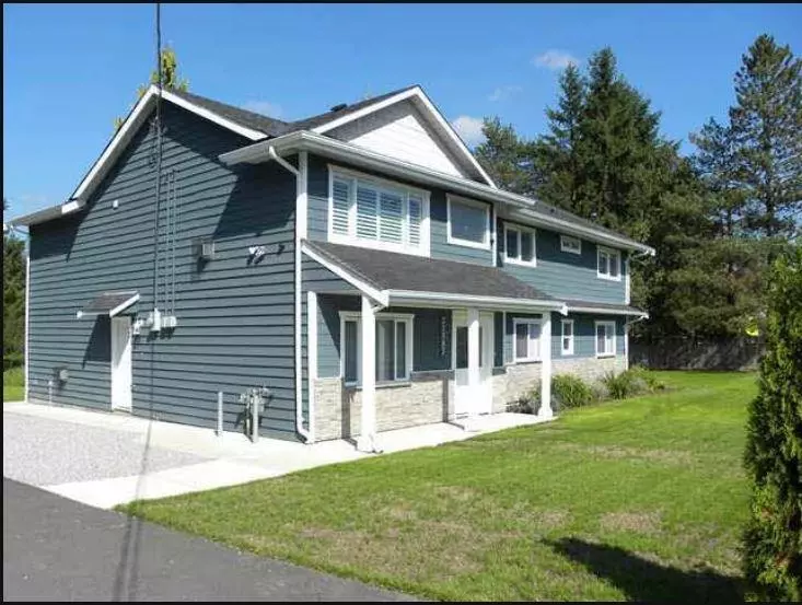 21587 128 AVE, Maple Ridge, BC V4R 2R1