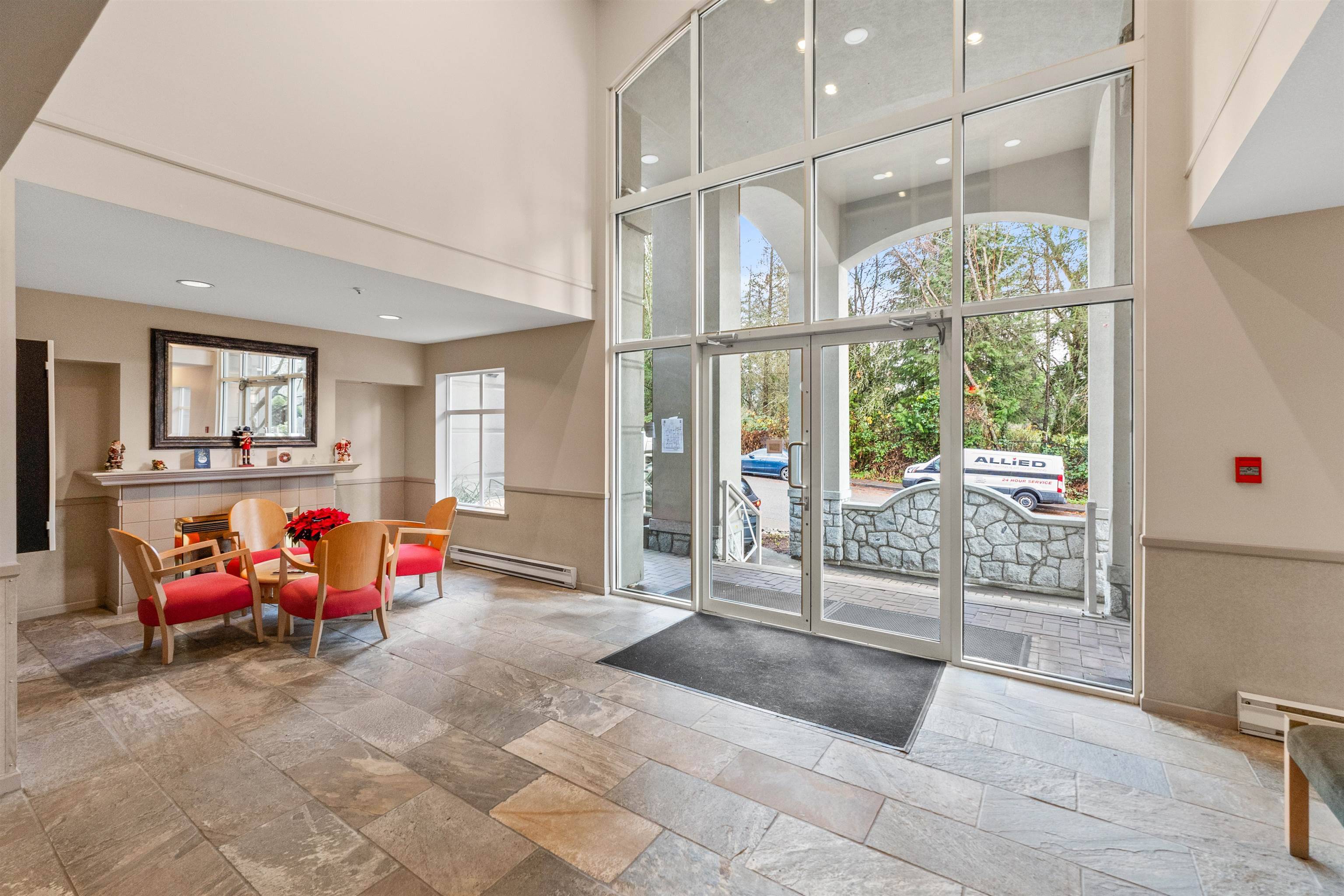 630 Roche Point DR #317 North Vancouver, BC V7H 3A1