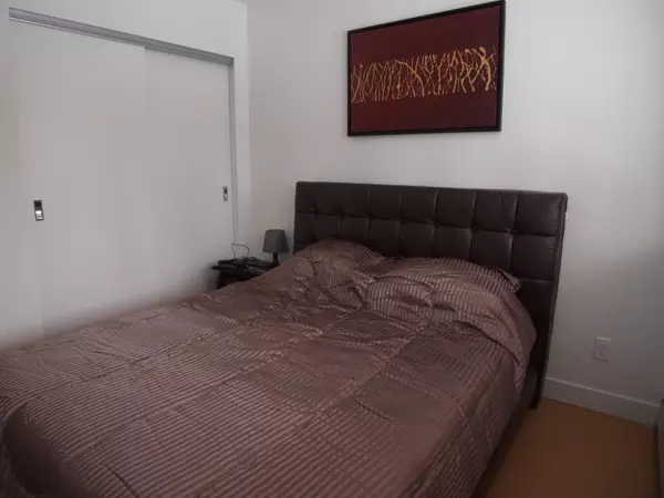 Vancouver, BC V6B 0M2,1325 Rolston Street #505