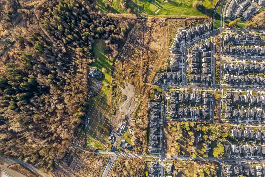 7585 156 ST, Surrey, BC V3S 3R1