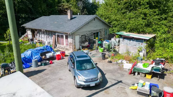 23519 Lougheed HWY Maple Ridge, BC V2W 1B8