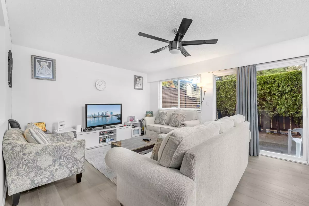 Surrey, BC V3V 4L6,9400 122 ST #1