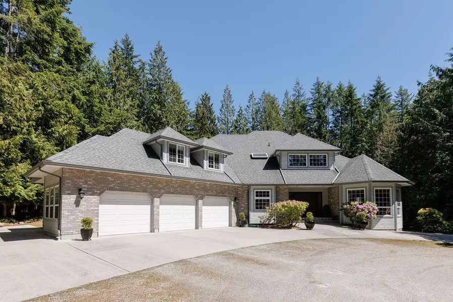 1356 Roberts Creek RD, Roberts Creek, BC V0N 2W1