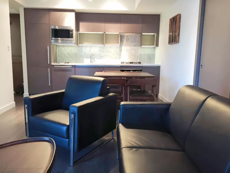 38 Smithe Street #952, Vancouver, BC V6B 0B5