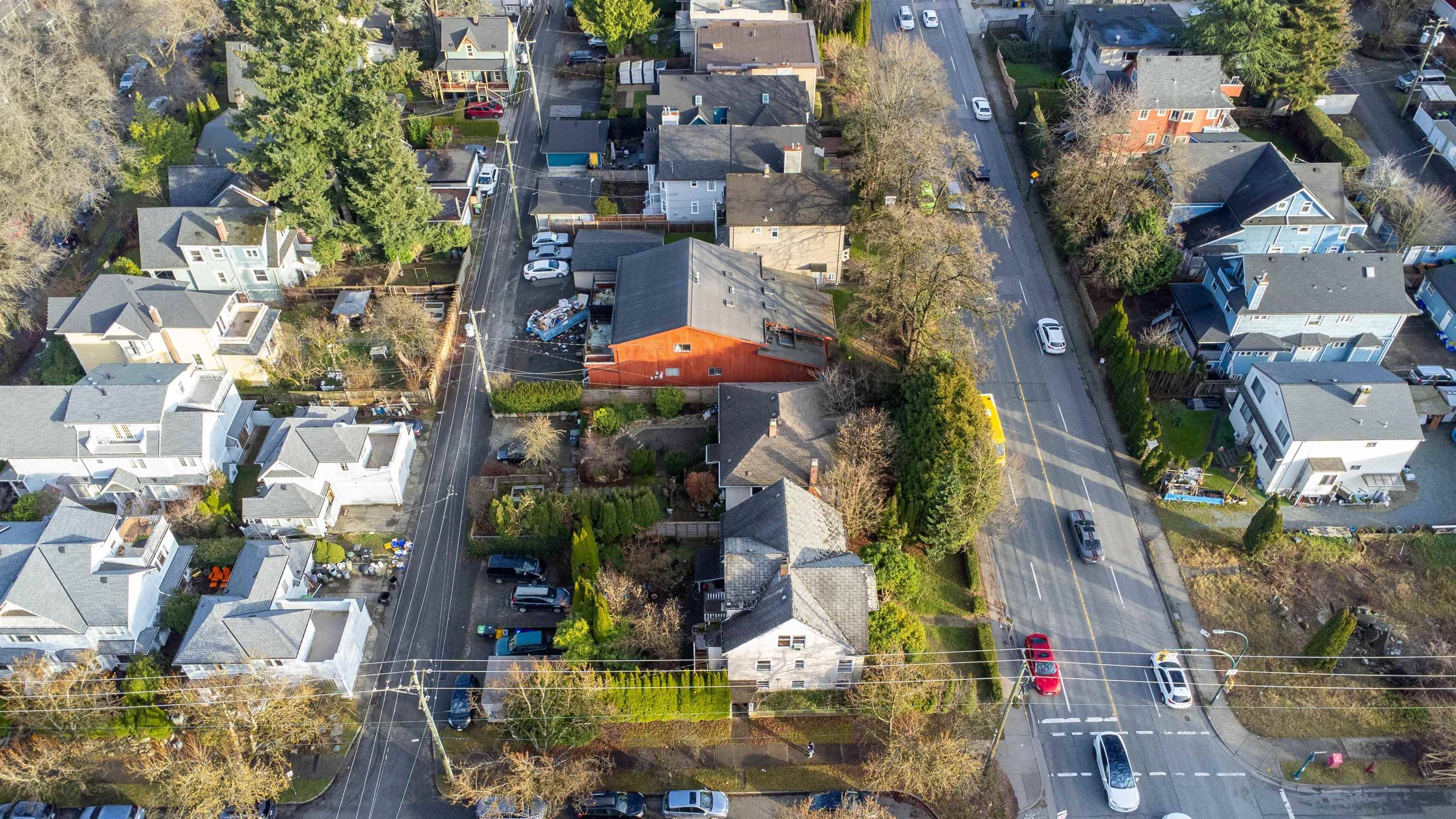 Vancouver, BC V5Y 1T4,57 W 12th AVE