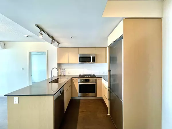 7788 Ackroyd RD #1507 Richmond, BC V6X 0M8