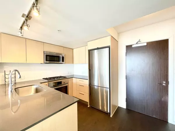 7788 Ackroyd RD #1507 Richmond, BC V6X 0M8