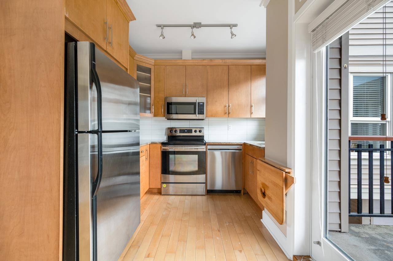 Burnaby, BC V5H 1P7,4539 Grange ST