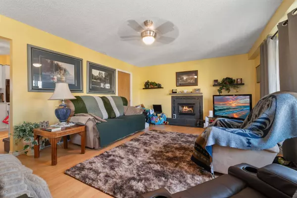 Chilliwack, BC V2R 2L7,6274 Selkirk ST
