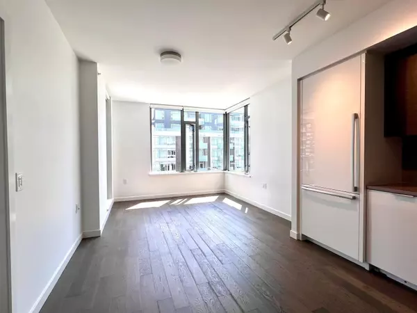 Vancouver, BC V6A 0H4,1678 Pullman Porter ST #407