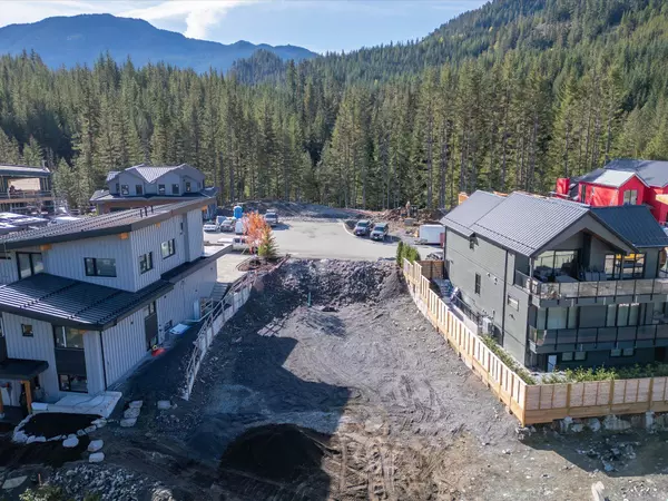 Whistler, BC V8E 1J7,1721 River Run PL