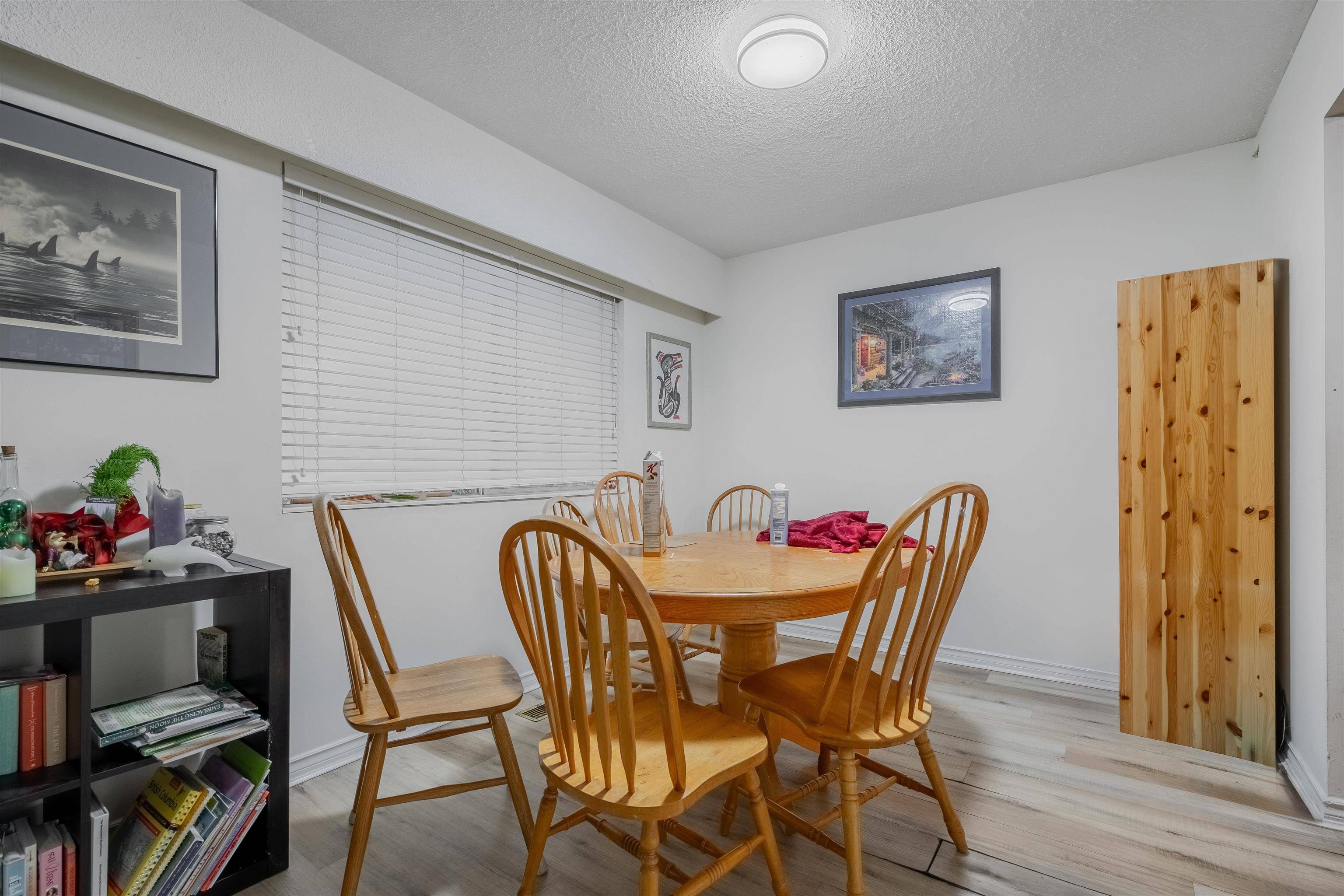 Surrey, BC V3R 3Y8,11084 148 ST