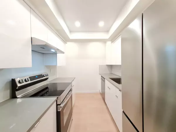 Richmond, BC V6Y 2G7,6560 Buswell ST #107