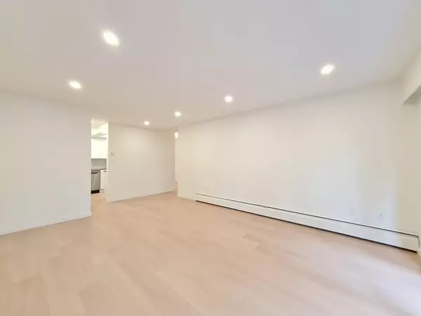 Richmond, BC V6Y 2G7,6560 Buswell ST #107