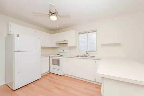 Maple Ridge, BC V2X 4T8,11677 203 ST