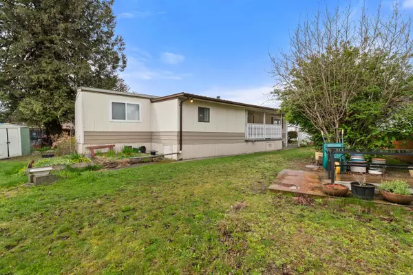 Chilliwack, BC V2R 3R3,6338 Vedder RD #83