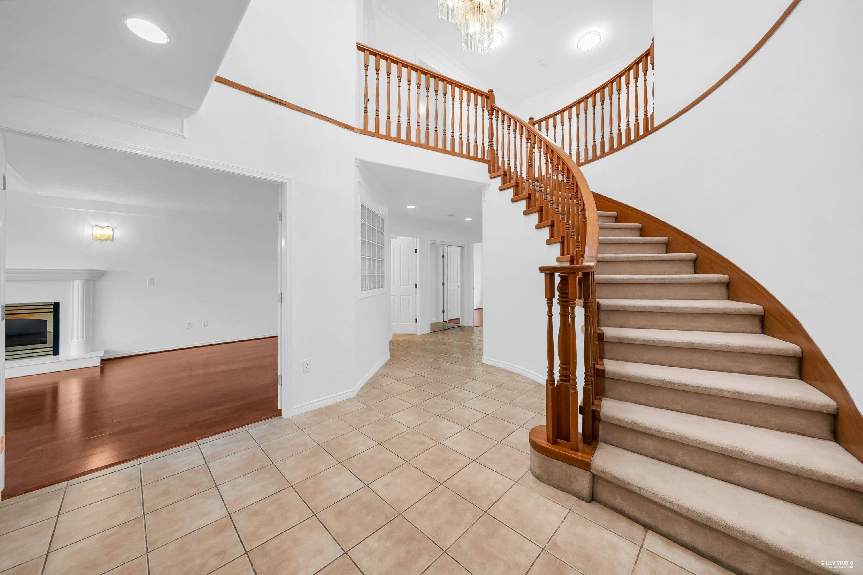 North Vancouver, BC V7K 1L2,1188 Wellington DR