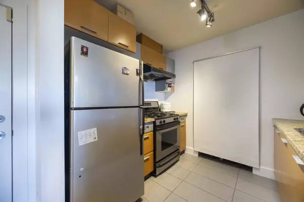 Richmond, BC V6Y 0B3,6033 Katsura ST #107