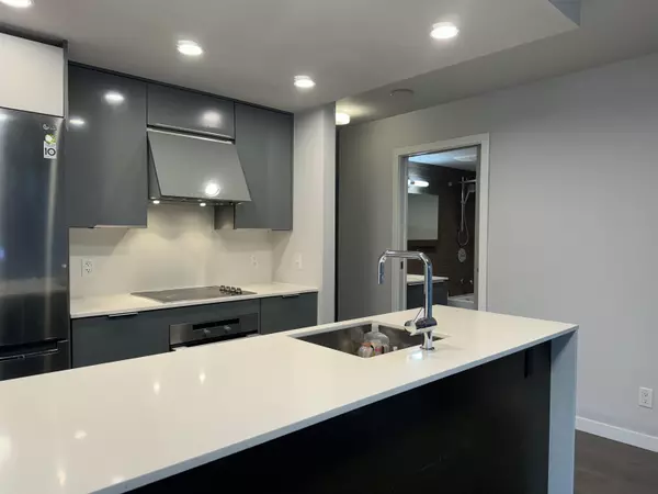 161 W Georgia ST #1009, Vancouver, BC V6B 0K9