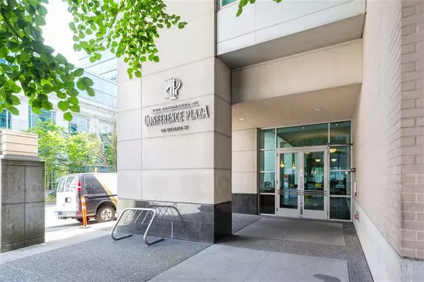 438 Seymour ST #2501, Vancouver, BC V6B 6H4