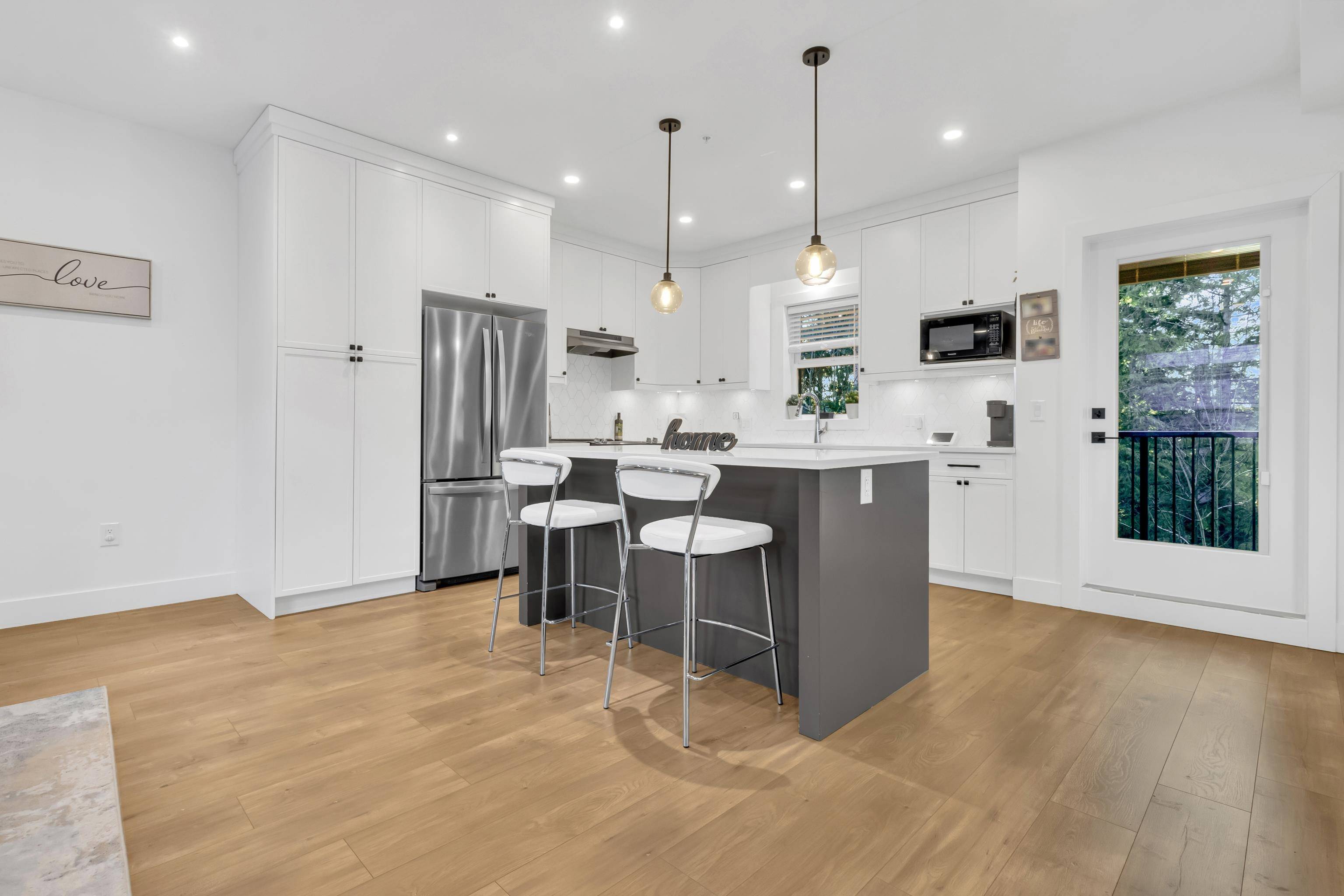 Mission, BC V2V 6X9,32970 Tunbridge AVE #4