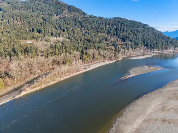 Harrison Mills, BC V0M 1A0,SEC 10 Lougheed HWY #LSUB 10