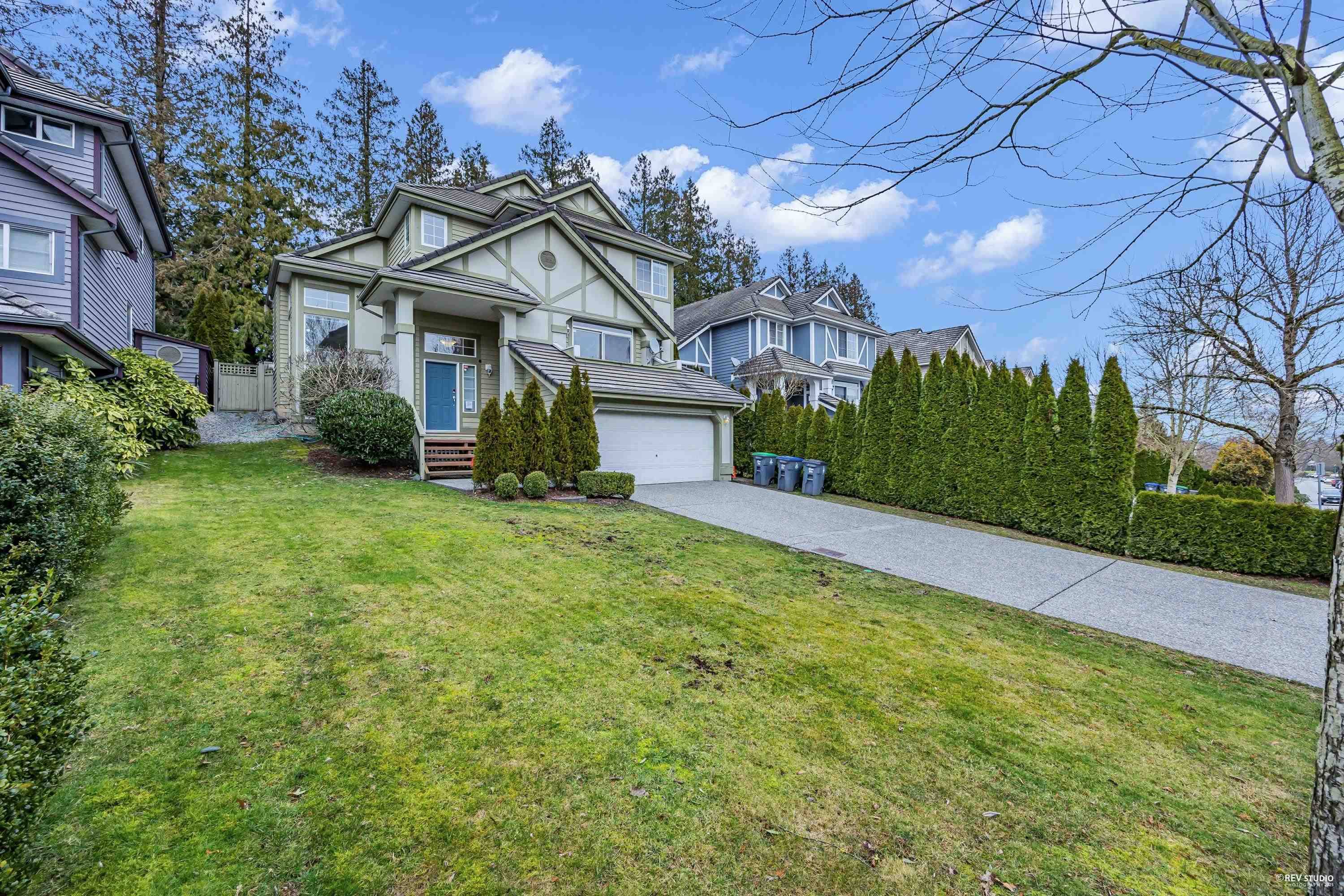Surrey, BC V3Z 0K2,15473 Rosemary Heights CRES