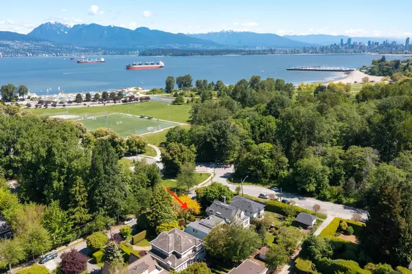 Vancouver, BC V6R 1K3,4316 W 2nd AVE