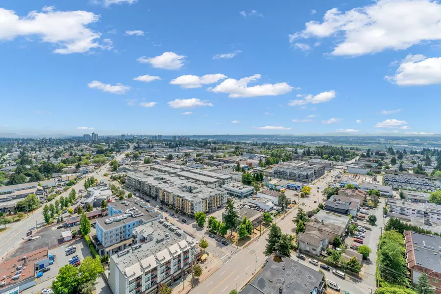 6540 Burlington AVE #2603, Burnaby, BC V5H 4G3