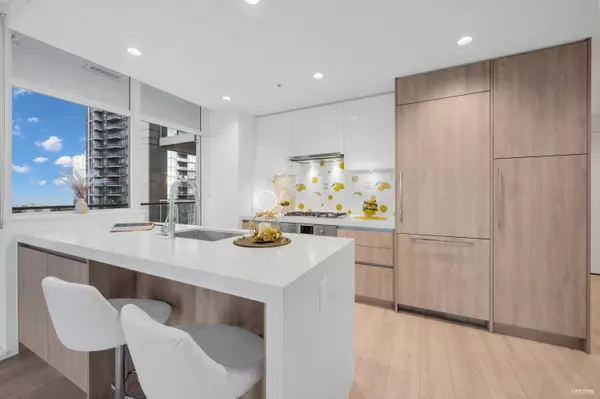 Burnaby, BC V5H 0J4,6080 Mckay AVE #2307