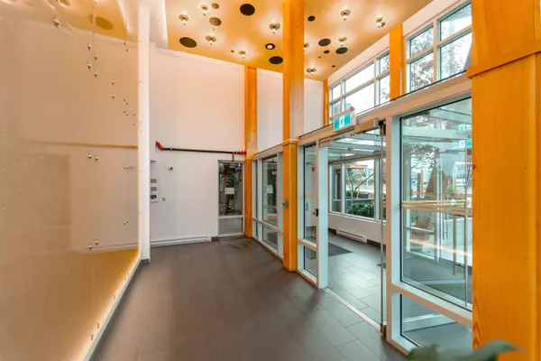 32828 Landeau PL #508 Abbotsford, BC V2S 0M4