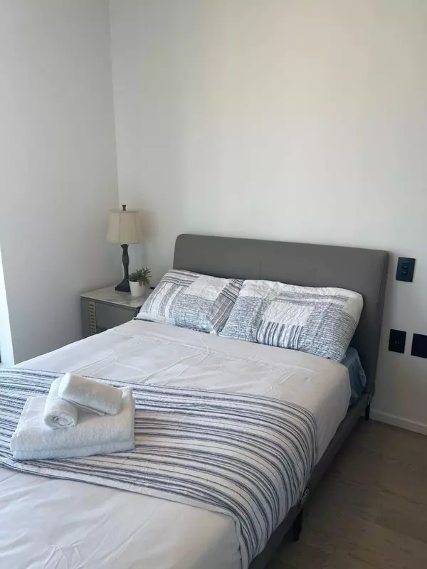 Vancouver, BC V6G 1B9,1408 Robson ST #1803