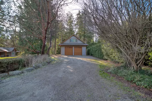 Halfmoon Bay, BC V7Z 1A4,7860 Redrooffs RD