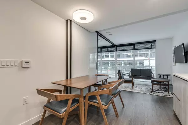 Vancouver, BC V6Z 0E7,89 Nelson Street #208